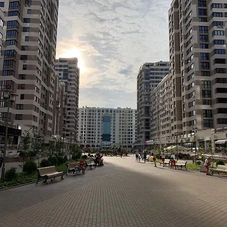 Crown Apartment