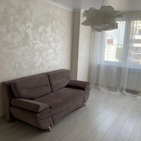 Apartment Crown